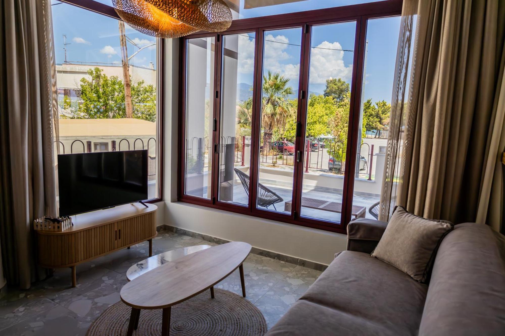 Take Me Here With A Sea View By Salt Apartments Volos Bagian luar foto