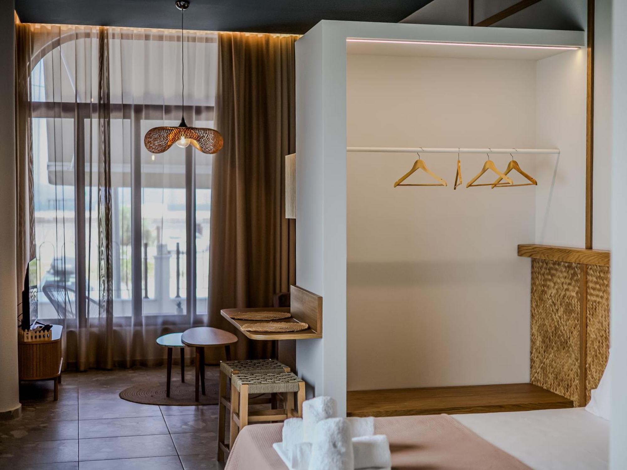 Take Me Here With A Sea View By Salt Apartments Volos Bagian luar foto