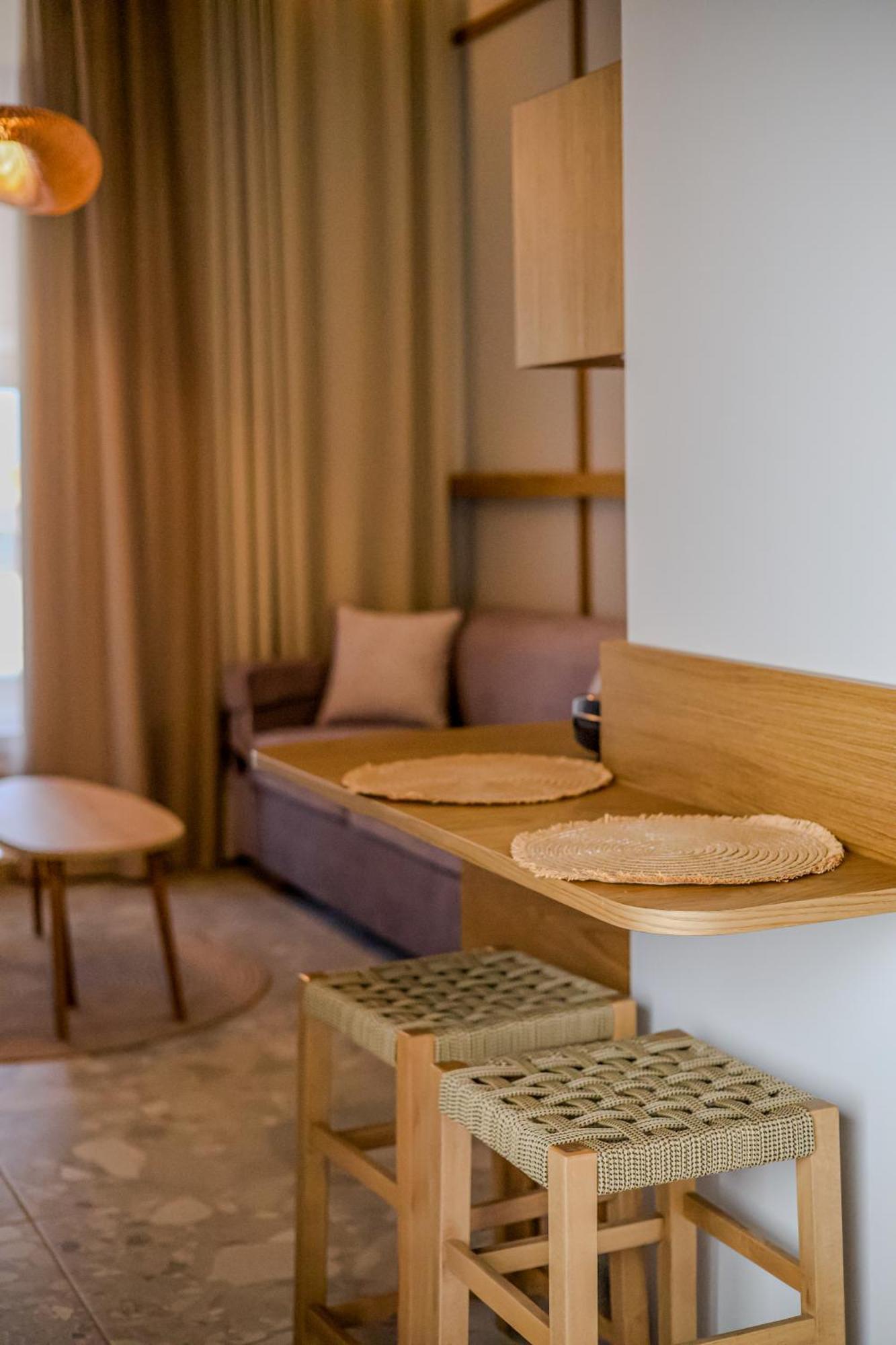 Take Me Here With A Sea View By Salt Apartments Volos Bagian luar foto
