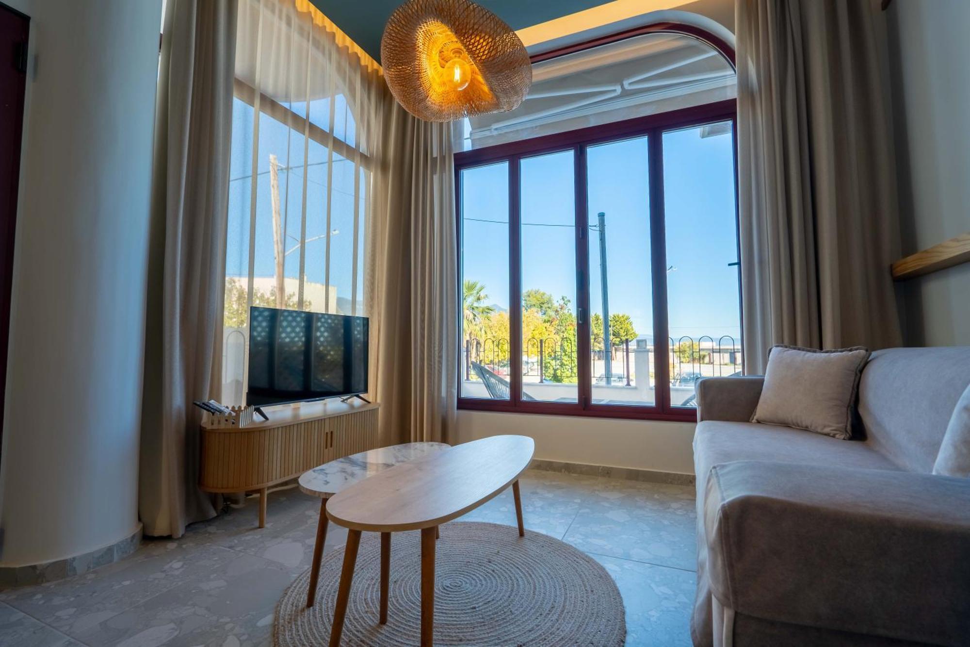Take Me Here With A Sea View By Salt Apartments Volos Bagian luar foto