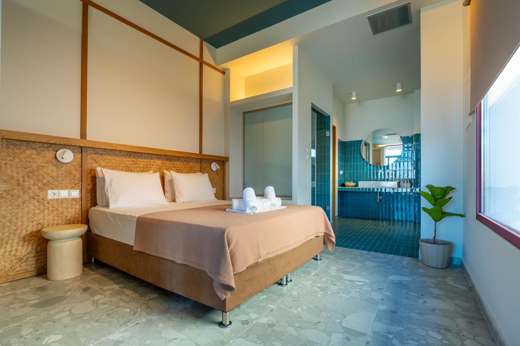 Take Me Here With A Sea View By Salt Apartments Volos Bagian luar foto