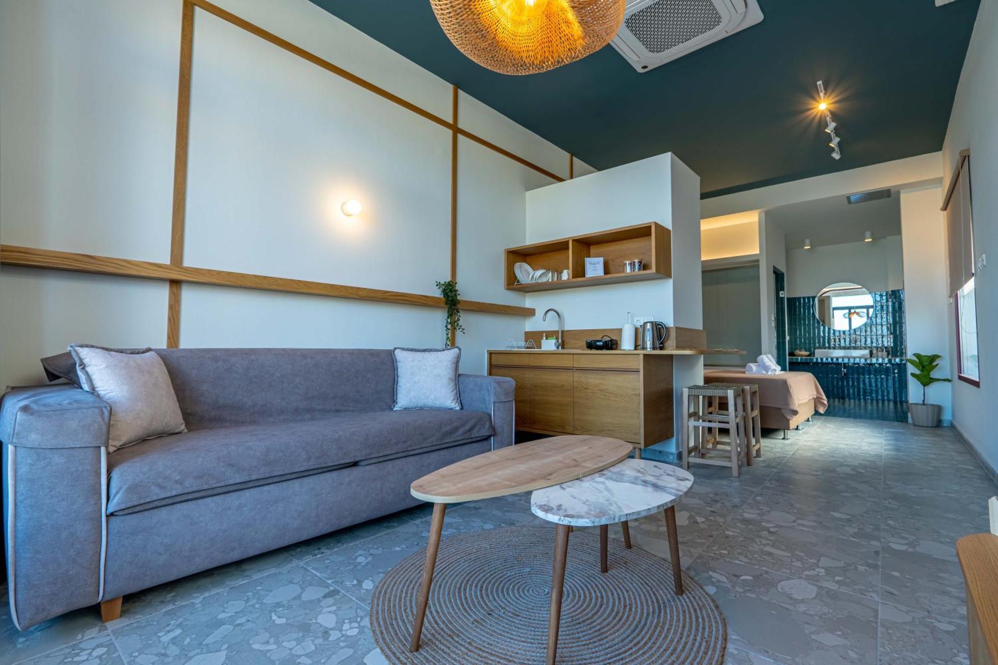 Take Me Here With A Sea View By Salt Apartments Volos Bagian luar foto